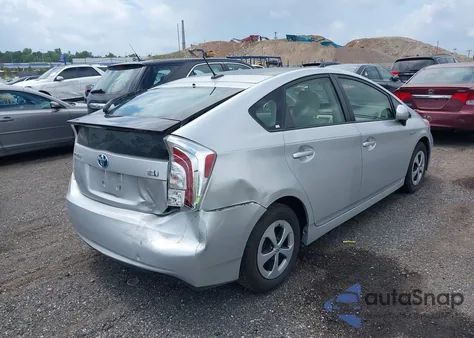 2013 Toyota Prius Three из США, поврежденный, VIN JTDKN3DU6D5698115
